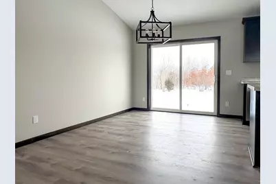 4605 8th Street NE, Saint Cloud, MN 56304 - Photo 6