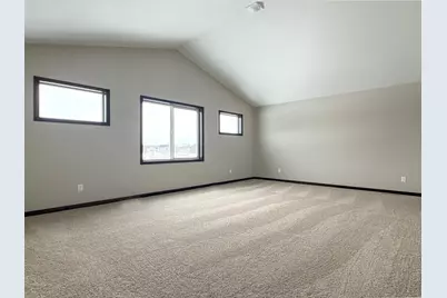 4605 8th Street NE, Saint Cloud, MN 56304 - Photo 10