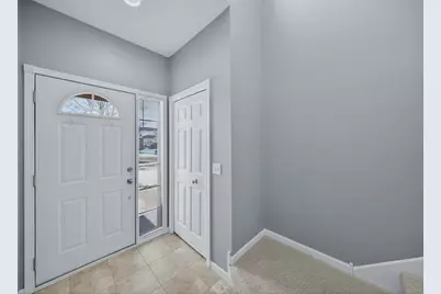 2796 Viola Heights Drive NE, Rochester, MN 55906 - Photo 4