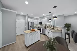 2796 Viola Heights Dr NE, Rochester, MN 55906 - Photo 12