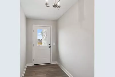 1549 Creekwood Dr, New Richmond, WI 54017 - Photo 6