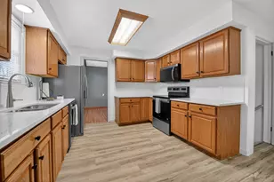 1095 Idaho Ave W, Saint Paul, MN 55117 - Photo 18