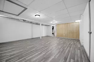 1095 Idaho Ave W, Saint Paul, MN 55117 - Photo 38