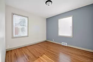 1095 Idaho Ave W, Saint Paul, MN 55117 - Photo 14
