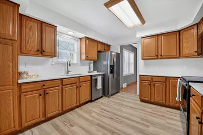 1095 Idaho Avenue W, Saint Paul, MN 55117 - Photo 20