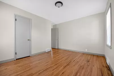 1095 Idaho Avenue W, Saint Paul, MN 55117 - Photo 22