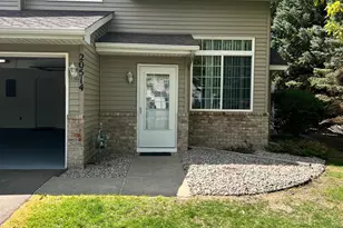 20514 Erin Ct, Farmington, MN 55024 - Photo 2