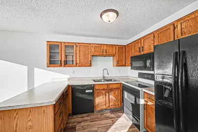 5747 Otter View Trail, White Bear Township, MN 55110 - Photo 12