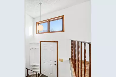 5747 Otter View Trail, White Bear Township, MN 55110 - Photo 14