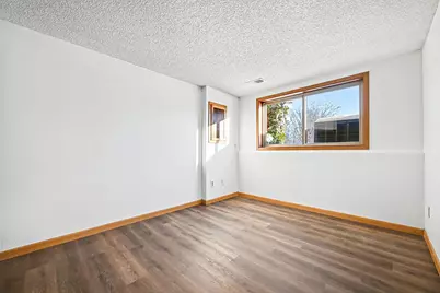 5747 Otter View Trail, White Bear Township, MN 55110 - Photo 20