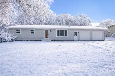 1509 10th Street SE, Willmar, MN 56201 - Photo 1