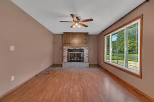 1509 10th St SE, Willmar, MN 56201 - Photo 4
