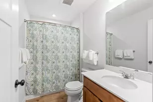 8612 Kenyon Ct NE, Blaine, MN 55434 - Photo 34