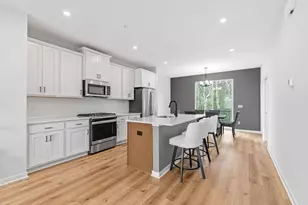 8612 Kenyon Ct NE, Blaine, MN 55434 - Photo 16