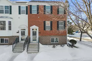 6760 158th St W, Apple Valley, MN 55124 - Photo 2