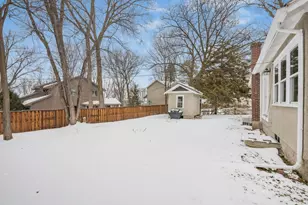 2296 Shadywood Rd, Wayzata, MN 55391 - Photo 10