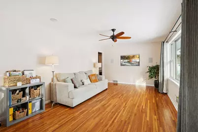 9642 Columbus Avenue S, Bloomington, MN 55420 - Photo 6