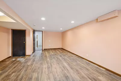 9642 Columbus Avenue S, Bloomington, MN 55420 - Photo 28