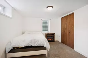 9642 Columbus Ave S, Bloomington, MN 55420 - Photo 30