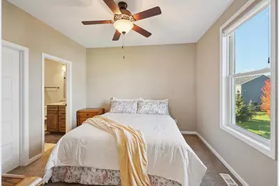 16868 Reeder Ridge, Eden Prairie, MN 55347 - Photo 18