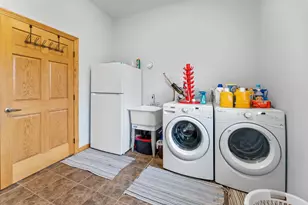 19624 Brook Park Rd, Pine City, MN 55063 - Photo 36