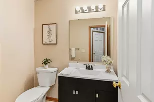 2453 Yellowstone Dr, Hastings, MN 55033 - Photo 10