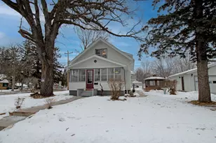 720 3rd Ave N, Sauk Rapids, MN 56379 - Photo 1