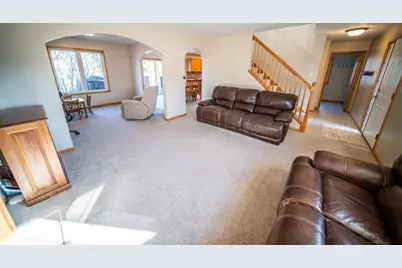 5259 Florence Dr NW, Rochester, MN 55901 - Photo 2