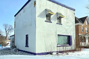 414 Broadway Street N, New Ulm, MN 56073 - Photo 2