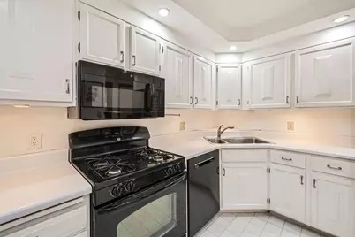 6710 Vernon Avenue S #307, Edina, MN 55436 - Photo 10