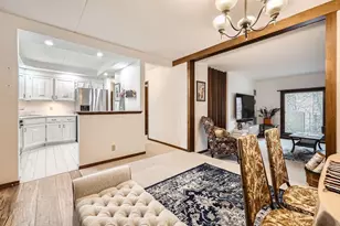 6710 Vernon Ave S, Edina, MN 55436 - Photo 4