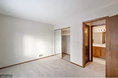 15740 Harmony Way, Apple Valley, MN 55124 - Photo 20