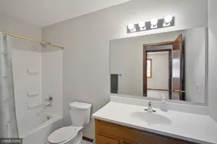 15740 Harmony Way, Apple Valley, MN 55124 - Photo 22