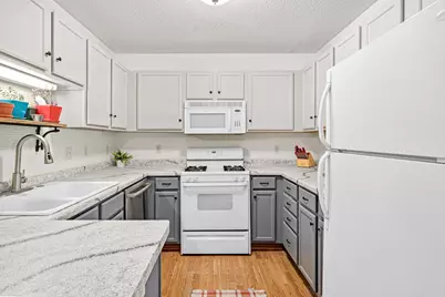 1109 Primrose Lane, Waconia, MN 55387 - Photo 6