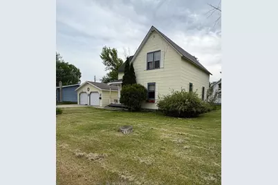 357 5th Avenue SW, Perham, MN 56573 - Photo 2
