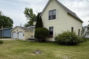 357 5th Ave SW, Perham, MN 56573 - Photo 2