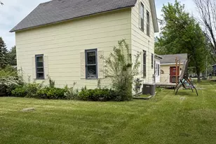 357 5th Ave SW, Perham, MN 56573 - Photo 4