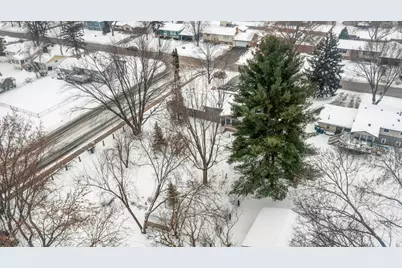 663 91st Avenue NE, Blaine, MN 55434 - Photo 38