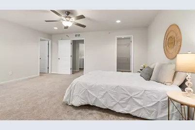 732 Wildflower Lane, Chanhassen, MN 55317 - Photo 18