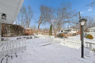 2120 Aquila Ave N, Golden Valley, MN 55427 - Photo 6