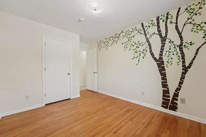 2120 Aquila Avenue N, Golden Valley, MN 55427 - Photo 22