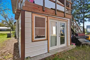 212 1st St SE, Sebeka, MN 56477 - Photo 6