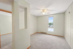 3527 37th Ave NE, Saint Paul, MN 55421 - Photo 18