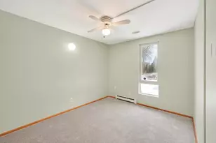 3527 37th Ave NE, Saint Paul, MN 55421 - Photo 20