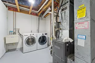 3737 Gershwin Ln N, Oakdale, MN 55128 - Photo 24