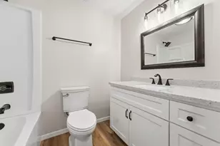 3737 Gershwin Ln N, Oakdale, MN 55128 - Photo 22