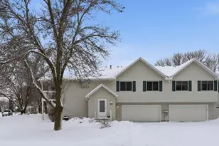 3737 Gershwin Ln N, Oakdale, MN 55128 - Photo 24