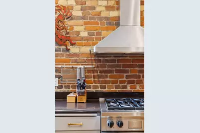 672 Summit Avenue #102, Saint Paul, MN 55105 - Photo 22