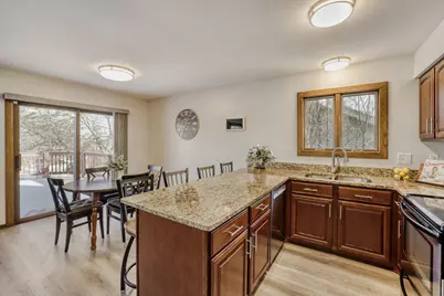 10391 Greyfield Court, Eden Prairie, MN 55347 - Photo 4