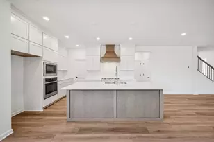 10587 Minnesota Ln N, Maple Grove, MN 55369 - Photo 2